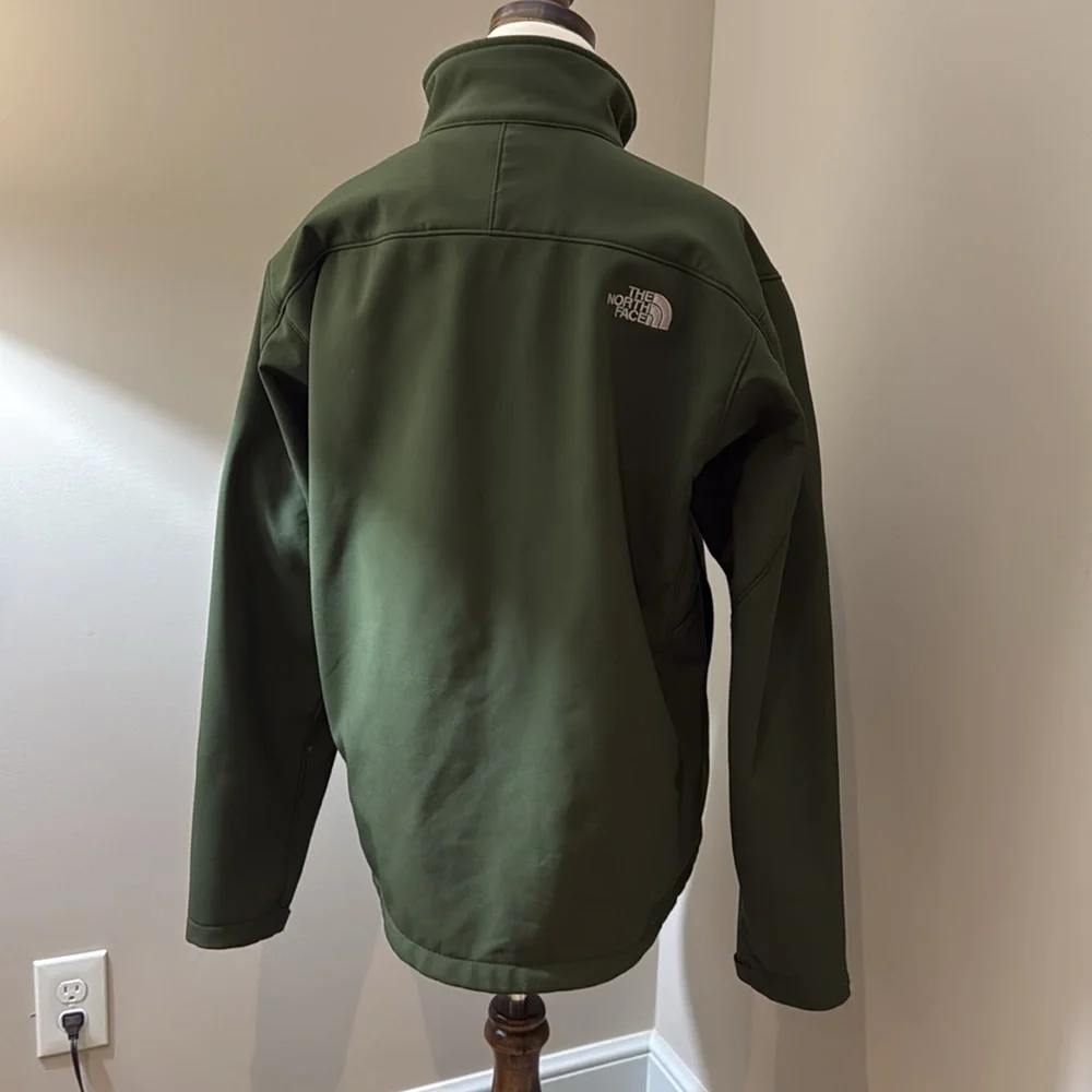 The North Face can’t find